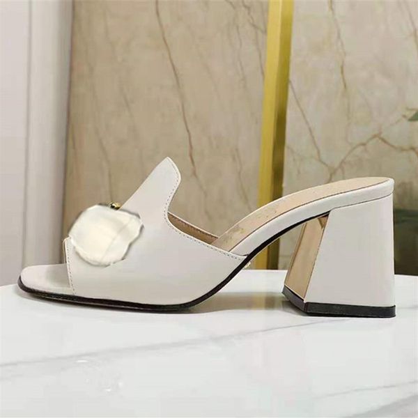 2021 fashion metal buckle leather low heel sandal designer luxurys women's size 34-41280k, Black
2021 fashion metal buckle leather low heel sandal designer luxurys women's size 34-41280k, Black