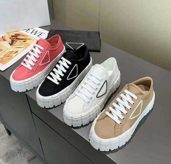 designer women sneakers nylon casual shoes gabardine classic canvas sneaker wheel stylist trainers fashion platform solid heighten shoe, Black
designer women sneakers nylon casual shoes gabardine classic canvas sneaker wheel stylist trainers fashion platform solid heighten shoe, Black
