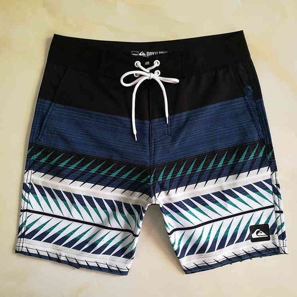 men's shorts 2022 summer beach pants surfing swimming fast drying selling japan and south korea brazil men, White;black
men's shorts 2022 summer beach pants surfing swimming fast drying selling japan and south korea brazil men, White;black