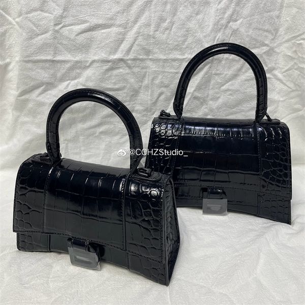 designer balenciga handbag mint overseas direct mail sliding leather crocodile embossed hourglass bag xs single shoulder crossbody
designer balenciga handbag mint overseas direct mail sliding leather crocodile embossed hourglass bag xs single shoulder crossbody