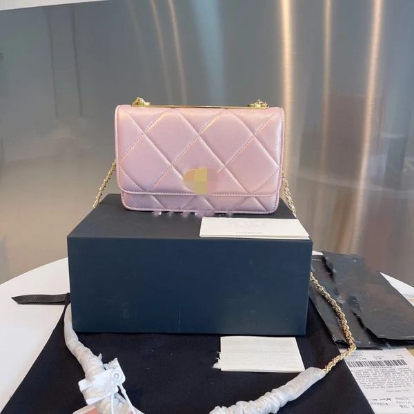 designer bags women's 2023 fashion one-shoulder messenger bag rhombus chainbag all-match small squarebag
designer bags women's 2023 fashion one-shoulder messenger bag rhombus chainbag all-match small squarebag