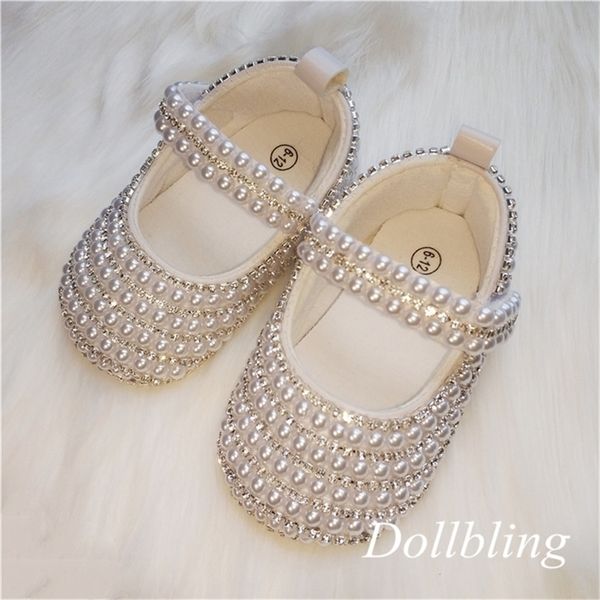 spring and autumn girls white pearl silver edge buckle baby shoes baby princess shoes one hundred days old soft bottom toddl lj201214
spring and autumn girls white pearl silver edge buckle baby shoes baby princess shoes one hundred days old soft bottom toddl lj201214
