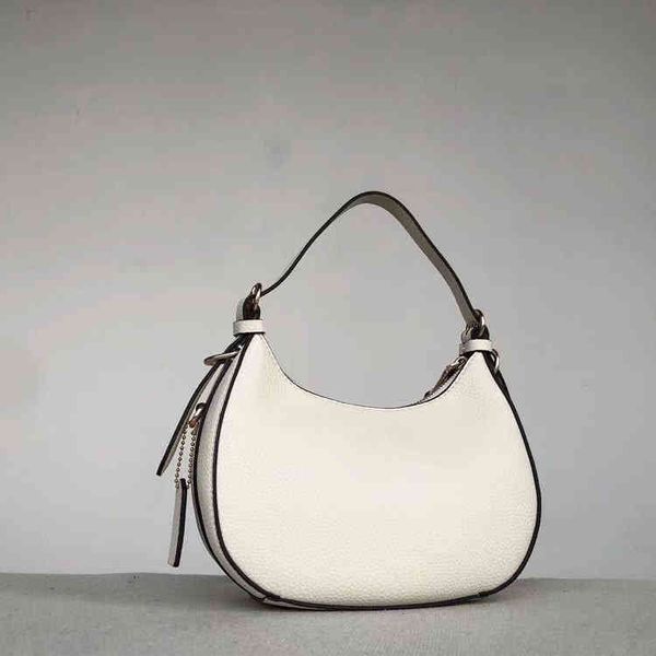 spring and summer women's sense of underarm 2022c new single shoulder msenger women2022 luxury brand fashion design versatile ladies ba
spring and summer women's sense of underarm 2022c new single shoulder msenger women2022 luxury brand fashion design versatile ladies ba