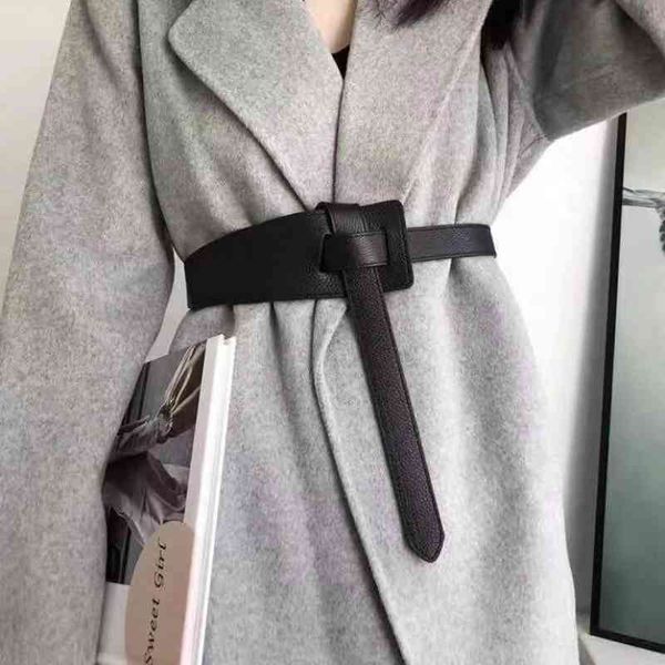 belts 91 skirt single lap pure leather tassel boutique pocket winter female black punk wide waist cover, Black;brown
belts 91 skirt single lap pure leather tassel boutique pocket winter female black punk wide waist cover, Black;brown