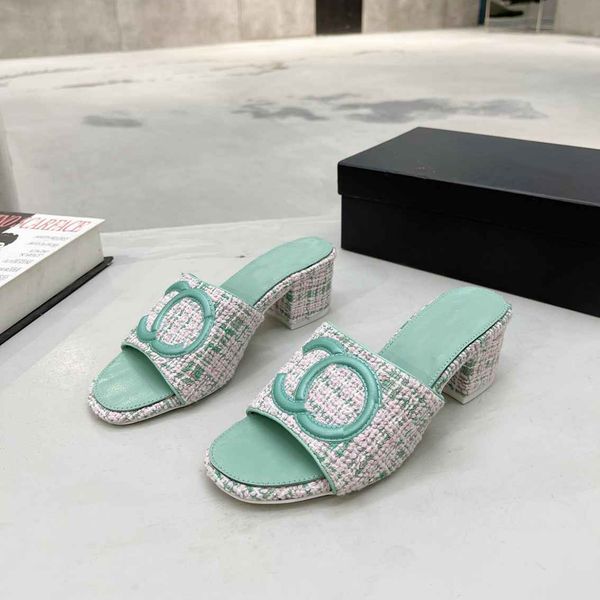 luxury designer beach shoes leather beachs sandals letter cc slippers outdoor women channels grgddddd227c
luxury designer beach shoes leather beachs sandals letter cc slippers outdoor women channels grgddddd227c