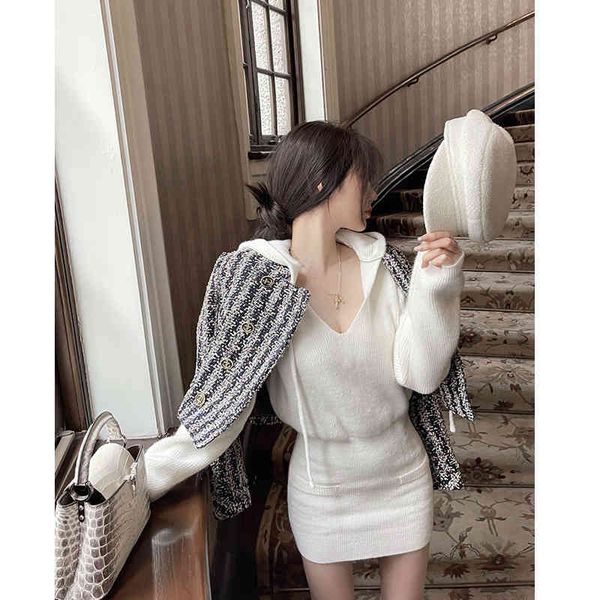 women's hoodies & sweatshirts winter warm oil small v-neck korean knitted waist hooded sweater dress ins women's products in autum, Black
women's hoodies & sweatshirts winter warm oil small v-neck korean knitted waist hooded sweater dress ins women's products in autum, Black