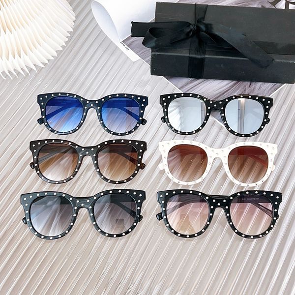 fashion new design summer shade sunglasses men women punk style rivet round frame glasses 6 colors optional sl52, White;black
fashion new design summer shade sunglasses men women punk style rivet round frame glasses 6 colors optional sl52, White;black