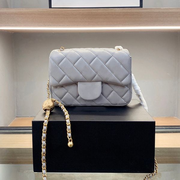 designer handbag shoulder chain bag clutch flap totes bags wallet check velour thread purse double letters solid hasp waist square stripes w
designer handbag shoulder chain bag clutch flap totes bags wallet check velour thread purse double letters solid hasp waist square stripes w