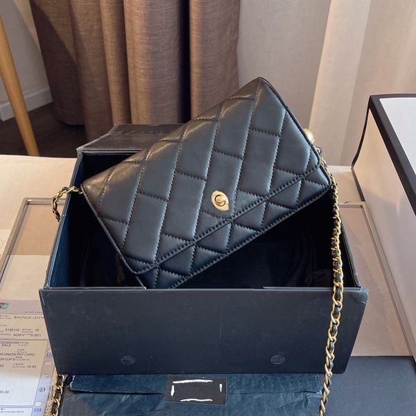 italy designer bag luxury purse p brand shoulder bags leather handbag woman crossbody messager cosmetic purses wallet by brand 004
italy designer bag luxury purse p brand shoulder bags leather handbag woman crossbody messager cosmetic purses wallet by brand 004