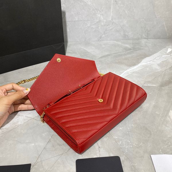 women luxury genuine leather handbag messenger crossbody bag famous designer female ladies brand
women luxury genuine leather handbag messenger crossbody bag famous designer female ladies brand