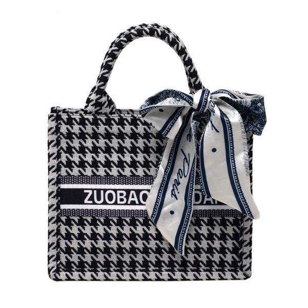 and south large capacity new autumn fashion textured silk scarf portable single armpit small square t9ti purses outlet online
and south large capacity new autumn fashion textured silk scarf portable single armpit small square t9ti purses outlet online