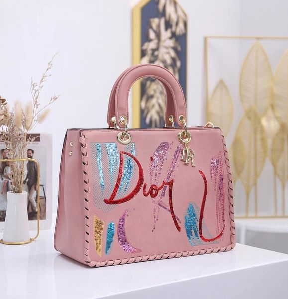 2022 fashion luxury sequin embroidery female bags handbag pochette original designer print womens bag shoulder tote bags
2022 fashion luxury sequin embroidery female bags handbag pochette original designer print womens bag shoulder tote bags