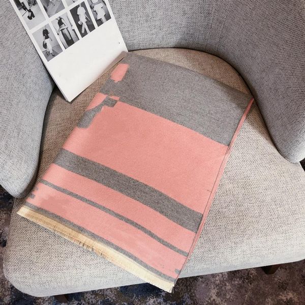 2021 fashion sheep cashmere scarf men's and women's autumn winter plaid letter shawl287y, Blue;gray
2021 fashion sheep cashmere scarf men's and women's autumn winter plaid letter shawl287y, Blue;gray