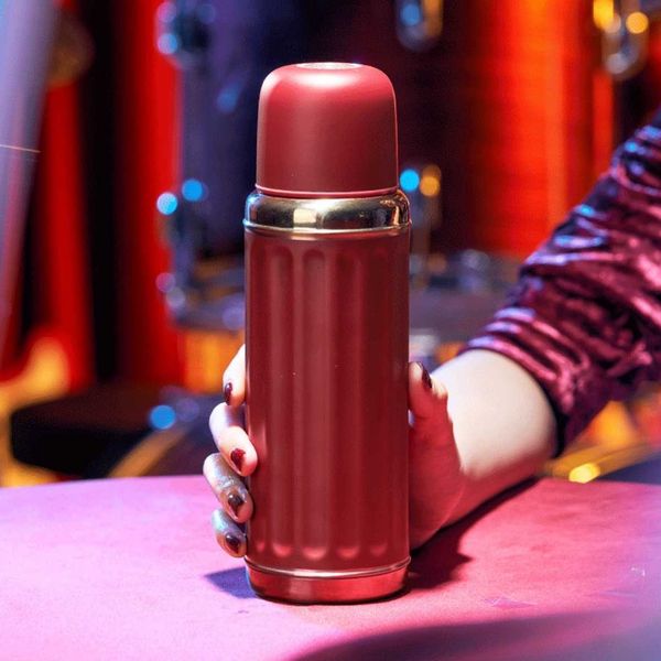 2021 starbucks cup christmas vintage red phnom penh stainless steel thermos cup 480ml
2021 starbucks cup christmas vintage red phnom penh stainless steel thermos cup 480ml
