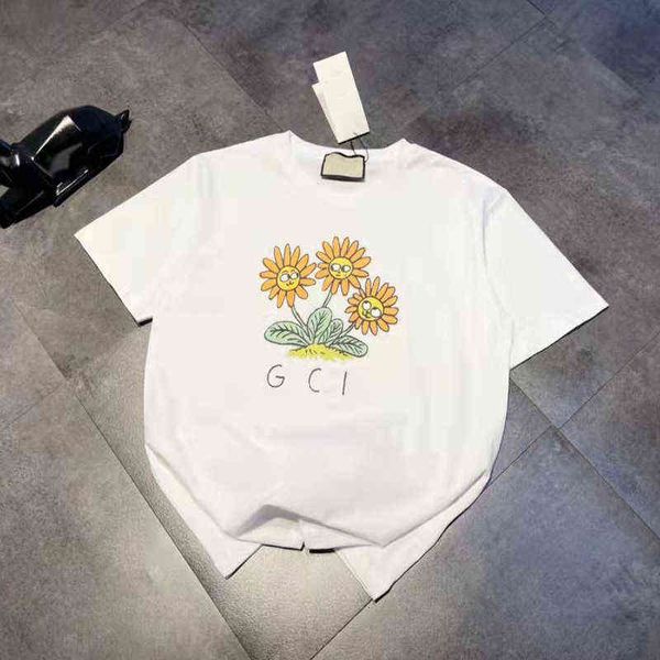 gujia chaopai summer small fresh hand-painted letters suower print round neck short sleeve women's casual loose t-shirt, White
gujia chaopai summer small fresh hand-painted letters suower print round neck short sleeve women's casual loose t-shirt, White