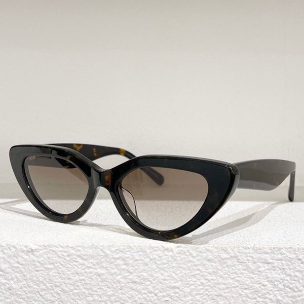 designer my cat sunglasses z1610 made of stylish and lightweight acetate brand decoration including logo on right temple and left initials w, White;black
designer my cat sunglasses z1610 made of stylish and lightweight acetate brand decoration including logo on right temple and left initials w, White;black