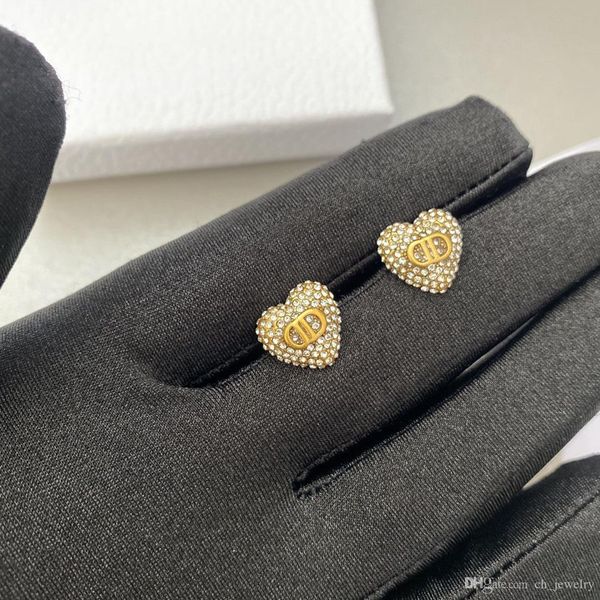 20ss new love everyday women's full set crystal gold earrings dijia personalized earrings stud fashion, Golden;silver
20ss new love everyday women's full set crystal gold earrings dijia personalized earrings stud fashion, Golden;silver