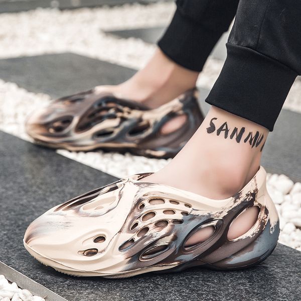 qimeng cross-border camouflage coconut hole shoes 2022 summer couple wading beach shoes hollow sports youth men, Black
qimeng cross-border camouflage coconut hole shoes 2022 summer couple wading beach shoes hollow sports youth men, Black