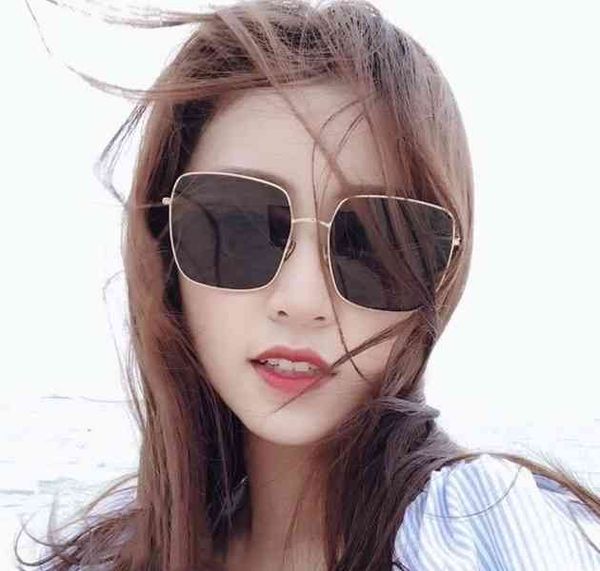 sunglasses shenzhen quality d female star online red 2022 generous frame male stellaire 1, Black
sunglasses shenzhen quality d female star online red 2022 generous frame male stellaire 1, Black