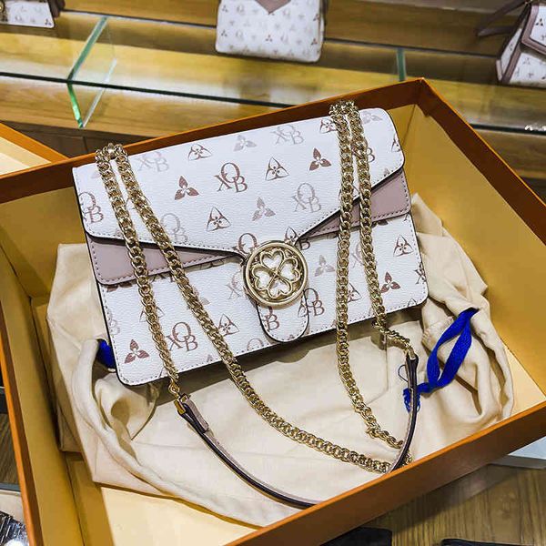 light chain bag spring summer 2022 new high-class style cross small bag2022 trendy fashion design ladies sachet
light chain bag spring summer 2022 new high-class style cross small bag2022 trendy fashion design ladies sachet