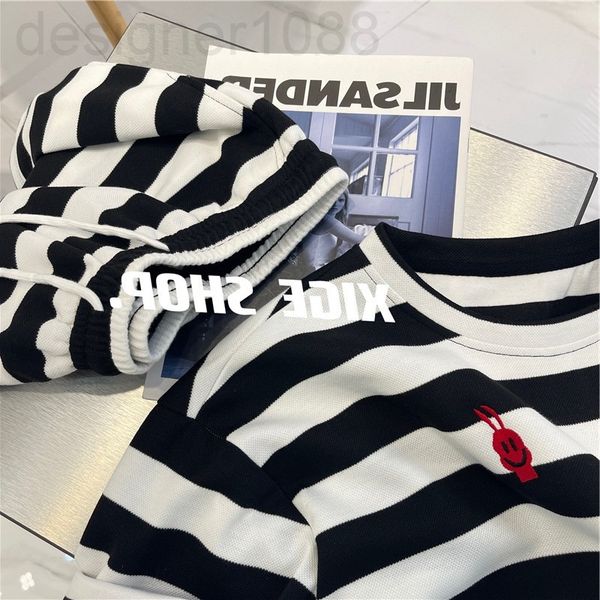 two piece dress designer striped cartoon embroidery leisure sports suit women's xiazhudi cotton loose short sleeve t-shirt + wide leg s, White
two piece dress designer striped cartoon embroidery leisure sports suit women's xiazhudi cotton loose short sleeve t-shirt + wide leg s, White