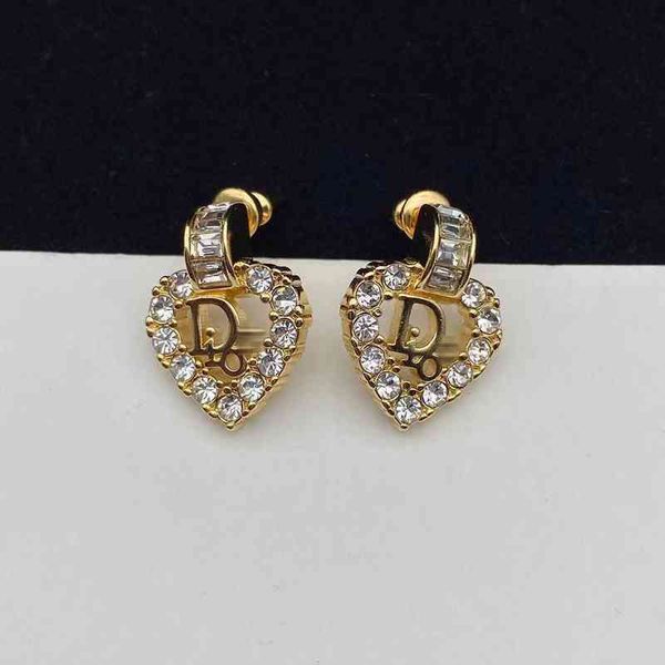 70% off jewelry new full diamond heart pendant necklace female fashion star same rhinestone letter earrings, Golden
70% off jewelry new full diamond heart pendant necklace female fashion star same rhinestone letter earrings, Golden