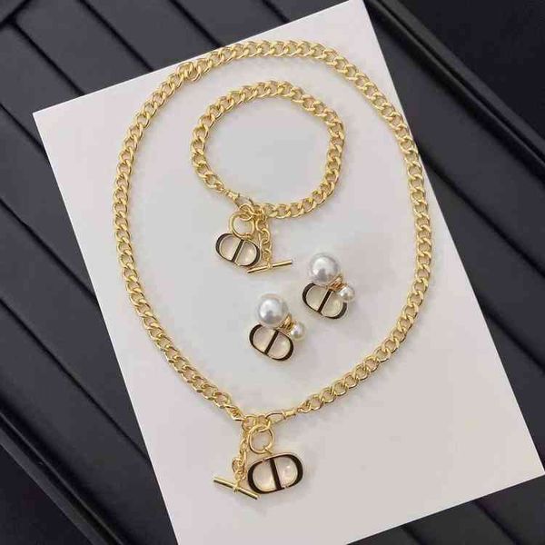 d home di home black necklace simple fashion light luxury light female bracelet jewelry2022 brand trend fashion design versatile ladies neck, Golden
d home di home black necklace simple fashion light luxury light female bracelet jewelry2022 brand trend fashion design versatile ladies neck, Golden