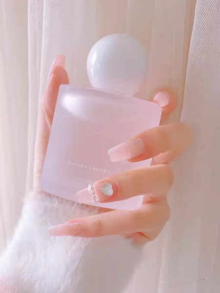 factory direct for women perfume sakura cherry 100ml spring limited amazing smell attractive fragrance limited edition fast delivery
factory direct for women perfume sakura cherry 100ml spring limited amazing smell attractive fragrance limited edition fast delivery