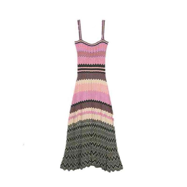 casual dresses spring and summer style suspender pleated print stitched slim dress for women, Black;gray
casual dresses spring and summer style suspender pleated print stitched slim dress for women, Black;gray