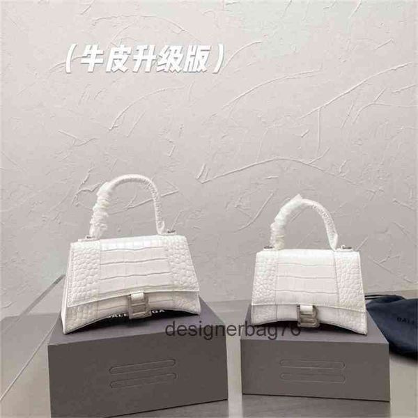designer bags balenciga designer handbags 2022 half moon metal b-shaped pull ring fashion trend single messenger hourglass bag lan9 quality
designer bags balenciga designer handbags 2022 half moon metal b-shaped pull ring fashion trend single messenger hourglass bag lan9 quality