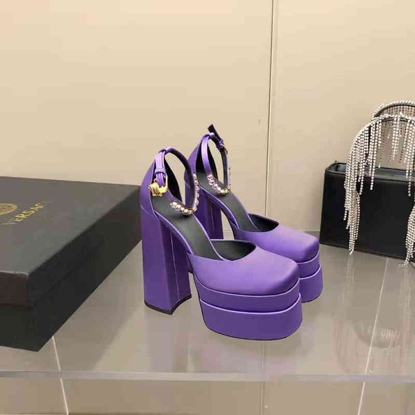 sandals spring and summer highheeled water table buckle square head hollow women's baotou sandals, Black
sandals spring and summer highheeled water table buckle square head hollow women's baotou sandals, Black