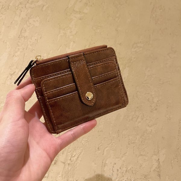 genuine leather ins style dark short small coin purse multi-card slot card holder with high-quality texture, Red;black
genuine leather ins style dark short small coin purse multi-card slot card holder with high-quality texture, Red;black