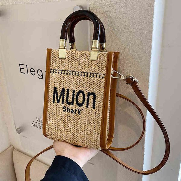 factory direct sale straw female 2022 new fashion summer minority design portable woven net red texture messenger bag
factory direct sale straw female 2022 new fashion summer minority design portable woven net red texture messenger bag