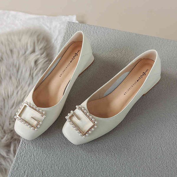 dress shoes women's shoes pearl decorative square head leather flat heel korean version fashion casual thick 6acm, Black
dress shoes women's shoes pearl decorative square head leather flat heel korean version fashion casual thick 6acm, Black