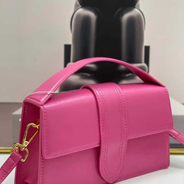 designer le chiquito long noeud bag shoulder handbag women tote mini exquisite cowhide leather hand coin flap luxurious crossbody bags
designer le chiquito long noeud bag shoulder handbag women tote mini exquisite cowhide leather hand coin flap luxurious crossbody bags