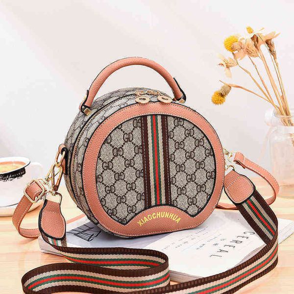 factory outlet deals women's 2022 new fashion trend simple and versatile foreign style portable single shoulder messenger round net red
factory outlet deals women's 2022 new fashion trend simple and versatile foreign style portable single shoulder messenger round net red