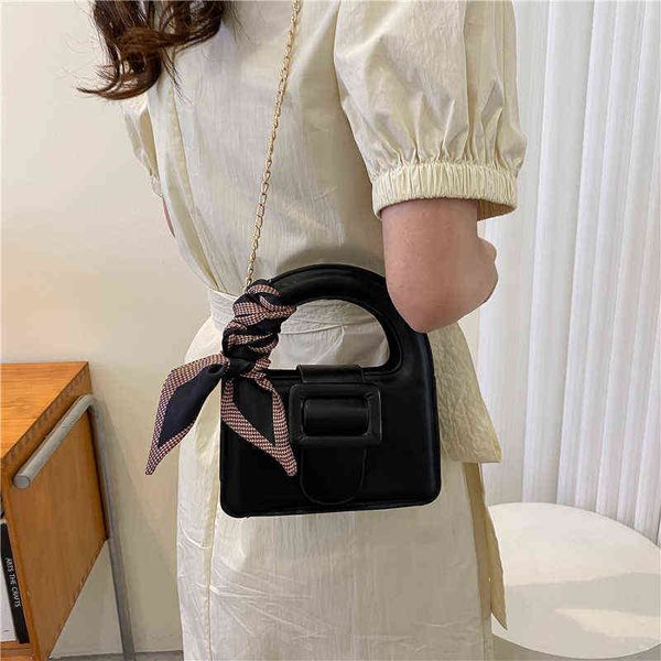 2022 new fashion all-match ladies mini handbag women's bag 2022 spring texture girls' style solid msenger 
2022 new fashion all-match ladies mini handbag women's bag 2022 spring texture girls' style solid msenger