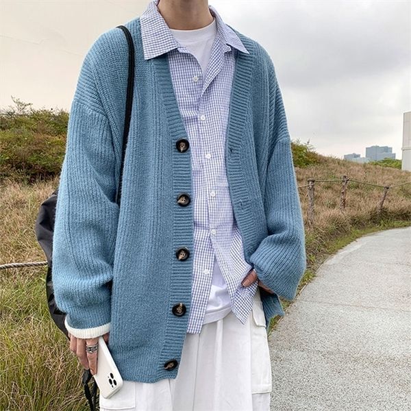 men cardigan autumn male outwear sweaters knit solid loose casual preppy style korean fashion knitwear coat pull homme 220720, White;black
men cardigan autumn male outwear sweaters knit solid loose casual preppy style korean fashion knitwear coat pull homme 220720, White;black