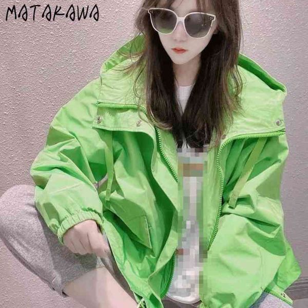 tooling short jacket women spring hooded zipper solid color woman loose coat 210506, Black;brown
tooling short jacket women spring hooded zipper solid color woman loose coat 210506, Black;brown