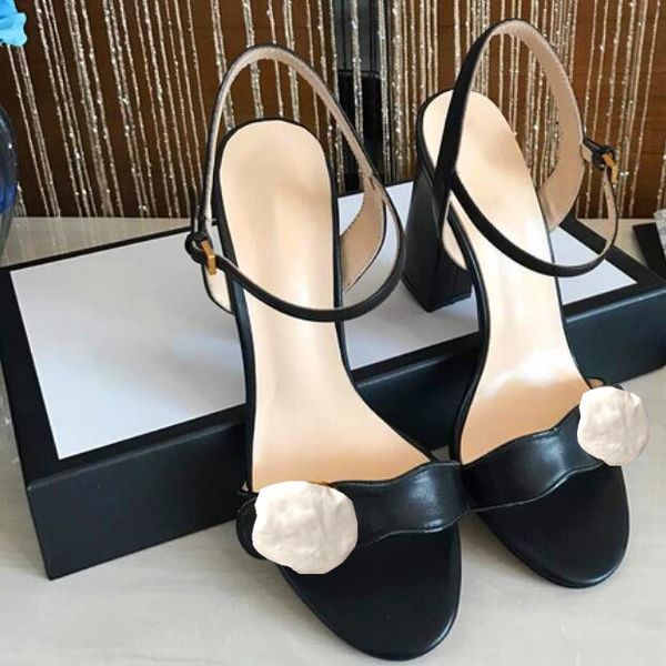 2022 new arrivals style star sandals genuine leather hardware accessories ankle strap summer beach striped causal high heel slide slippers, Black
2022 new arrivals style star sandals genuine leather hardware accessories ankle strap summer beach striped causal high heel slide slippers, Black