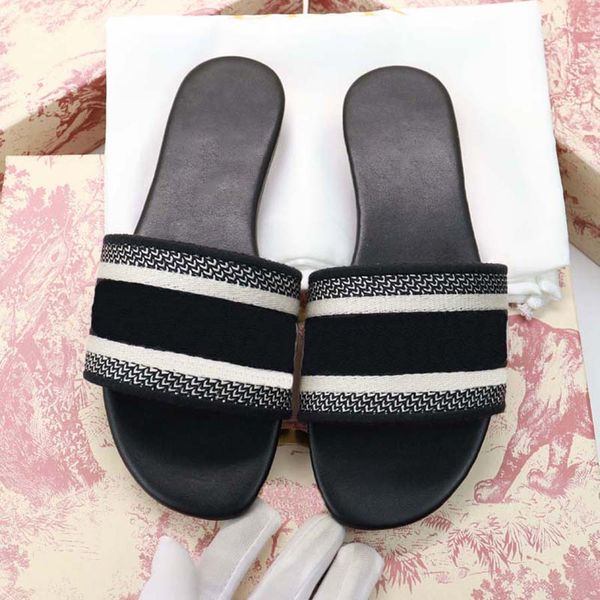 classics sandals fashion designer slippers slides floral brocade gear bottoms flip flops women shoes striped beach causal slipper 03, Black
classics sandals fashion designer slippers slides floral brocade gear bottoms flip flops women shoes striped beach causal slipper 03, Black