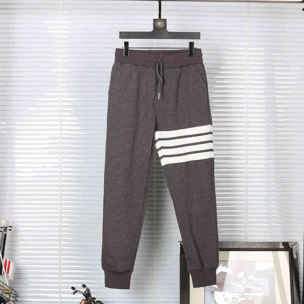 tb waffle series 2020 autumn winter classic guard pants men's women's lovers' leisure sports leggings, Black
tb waffle series 2020 autumn winter classic guard pants men's women's lovers' leisure sports leggings, Black
