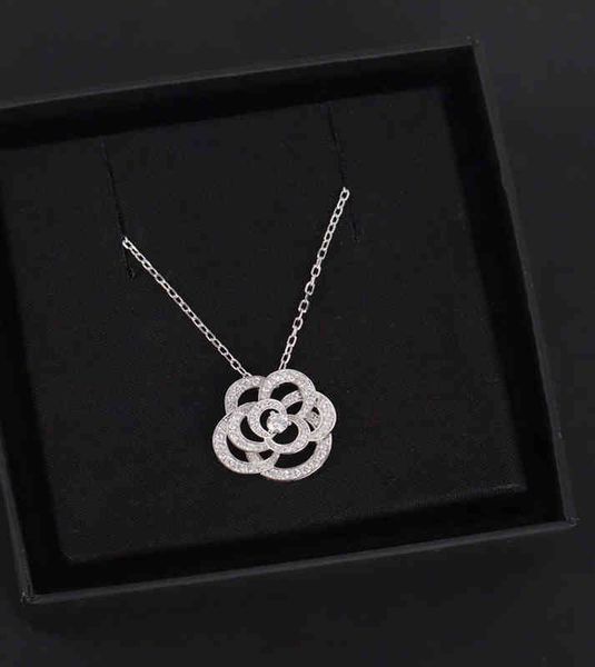 camellia flower necklace earring set net red with small fragrance women's new style fashion temperament elegant autumn, Silver
camellia flower necklace earring set net red with small fragrance women's new style fashion temperament elegant autumn, Silver