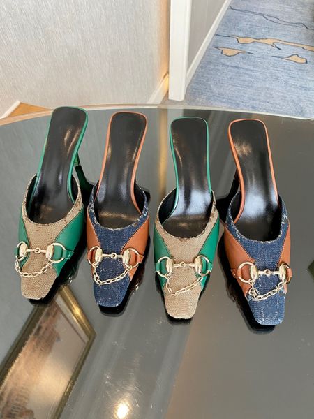 classic double g canvas stitched sheepskin pointed sandals with gold fasteners are luxurious and generous shoes, Black
classic double g canvas stitched sheepskin pointed sandals with gold fasteners are luxurious and generous shoes, Black