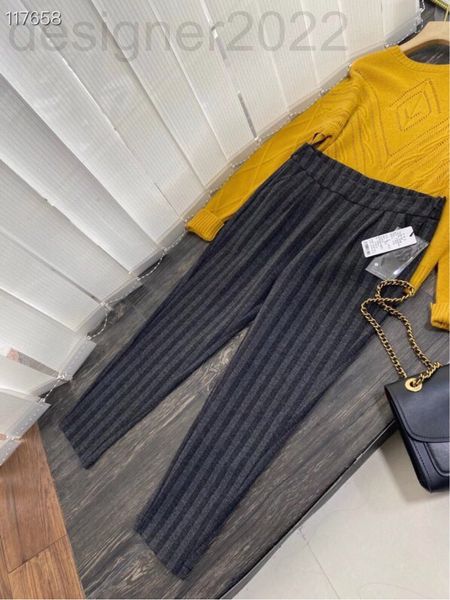 women's jeans designer 21 autumn and winter women's pants cross pattern thickened fabric wool casual pants jmi4, Blue
women's jeans designer 21 autumn and winter women's pants cross pattern thickened fabric wool casual pants jmi4, Blue