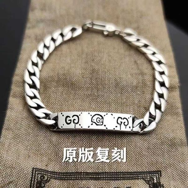 luxury gujia chain skull bracelet / simple and versatile ins style korean men's and women's bracelet luxury heavy industry texture, White
luxury gujia chain skull bracelet / simple and versatile ins style korean men's and women's bracelet luxury heavy industry texture, White