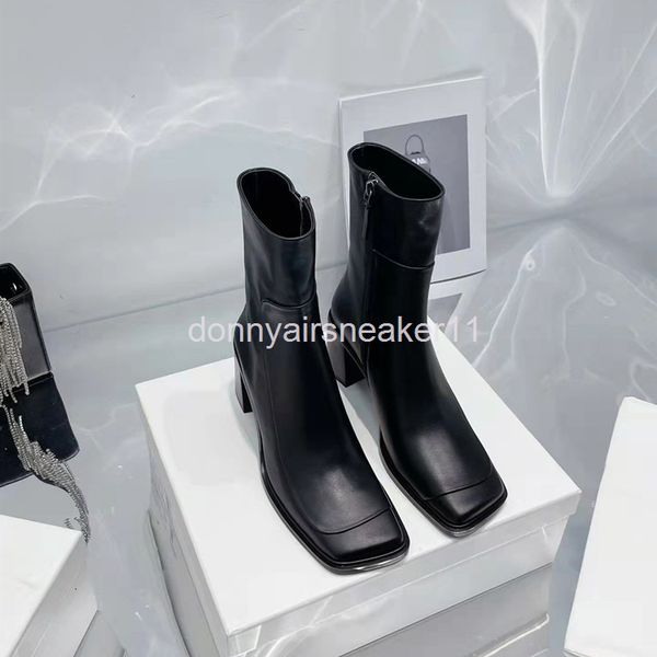 boots minority women's shoes leather square head thick heel short boots side zipper slim high medium tube martin, Black
boots minority women's shoes leather square head thick heel short boots side zipper slim high medium tube martin, Black