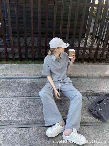 women's tracksuits aw dawangjia spring and summer knitting elastic sports style high waist straight tube wide leg trousers short sleeve, Gray
women's tracksuits aw dawangjia spring and summer knitting elastic sports style high waist straight tube wide leg trousers short sleeve, Gray