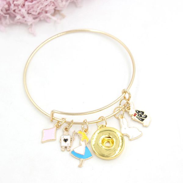 wholesale women's jewelry gold plated bracelet bangle enamel sweet rabbit poker charms bracelets gift pulsera 18mm snap jewelry, Golden;silver
wholesale women's jewelry gold plated bracelet bangle enamel sweet rabbit poker charms bracelets gift pulsera 18mm snap jewelry, Golden;silver