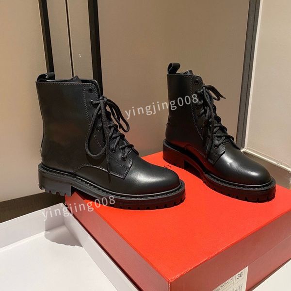 2022 latest men's and women's sports and leisure flat shoes comfortable and soft soles solid color pattern, Black
2022 latest men's and women's sports and leisure flat shoes comfortable and soft soles solid color pattern, Black